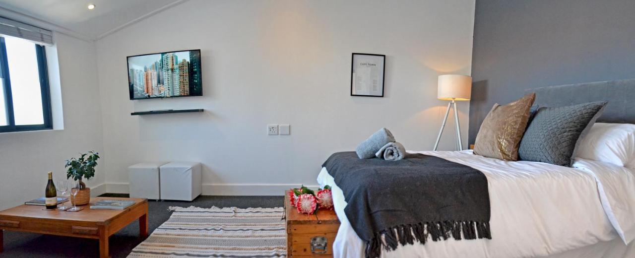 Central Modern Studio Apartment, Hermanus Waterfront Ngoại thất bức ảnh